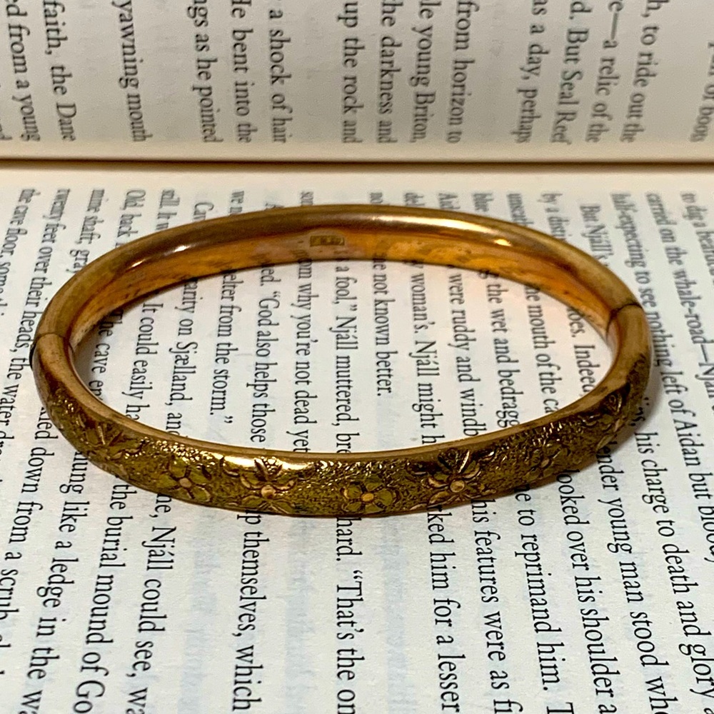 🎃🍂🍁💀👻 
Antique FMCO Gold-filled Copper Bracelet